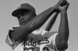 日本队不断突破！杜兰特连续七场比赛得分超过败北热度持续攀升